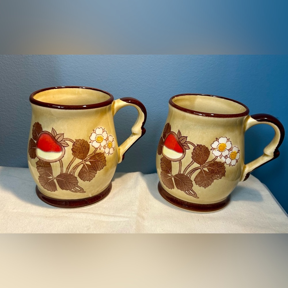 MCM Vintage Stoneware Strawberry Ceramic Mugs - Cream and Brown
